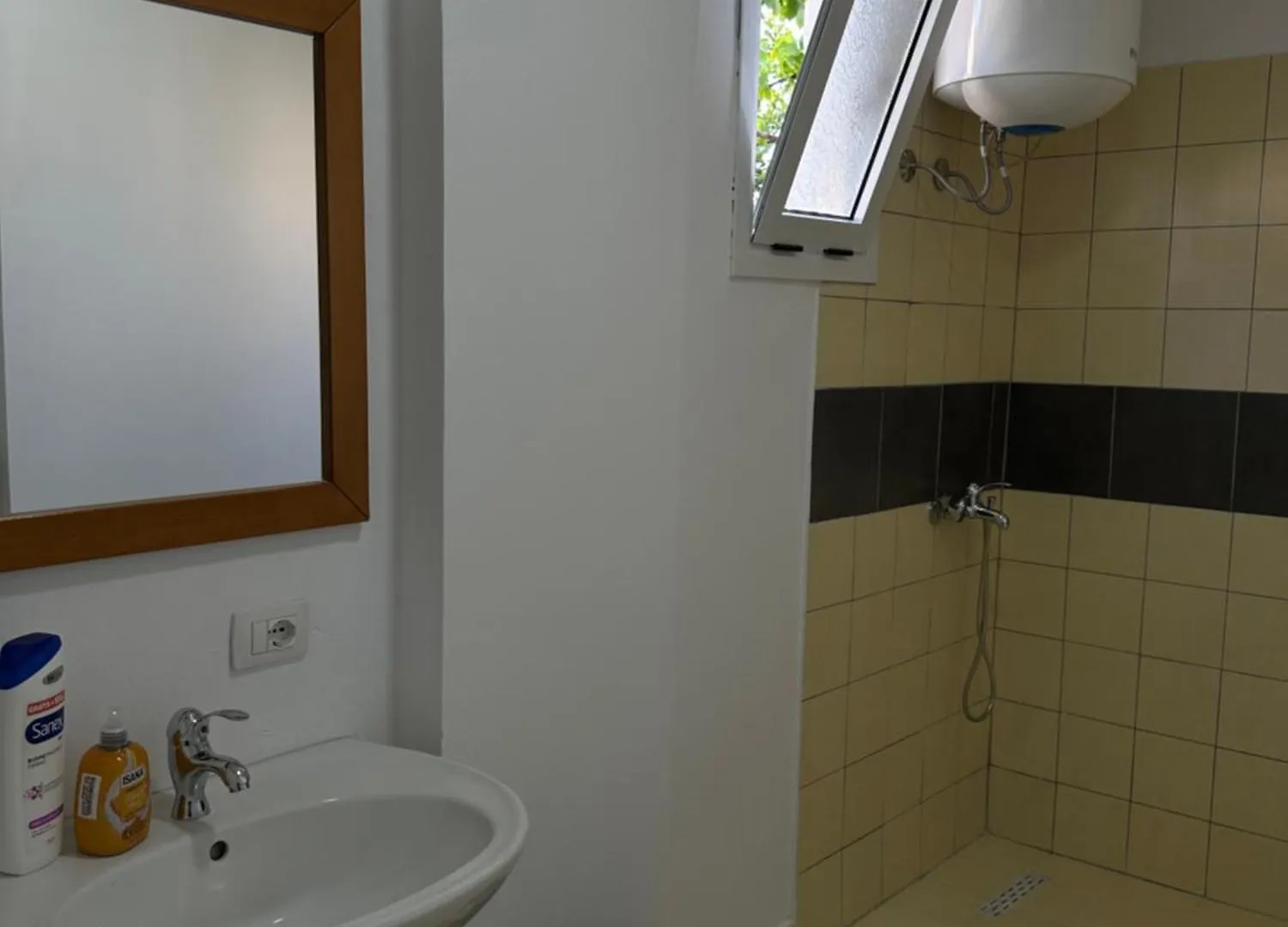 Sunny Rentals Vlorë Apartmán